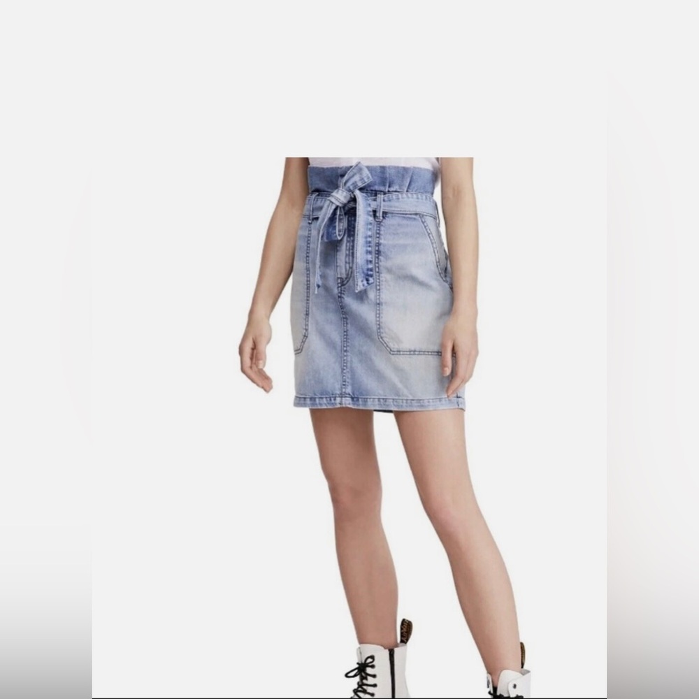 Free People Paper Bag Denim Skirt Size 8 NWOT